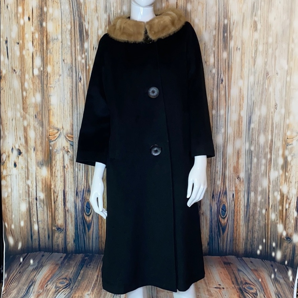 Gorgeous Vintage 50s Ladies Black Long Swing Coat